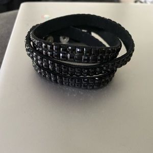 🖤 Black Wrap Around Bracelet 🖤